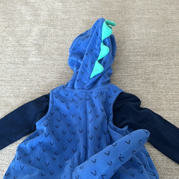 Carters Dinosaur Costume size 3-6 mo. NWT. - Picture 7 of 10